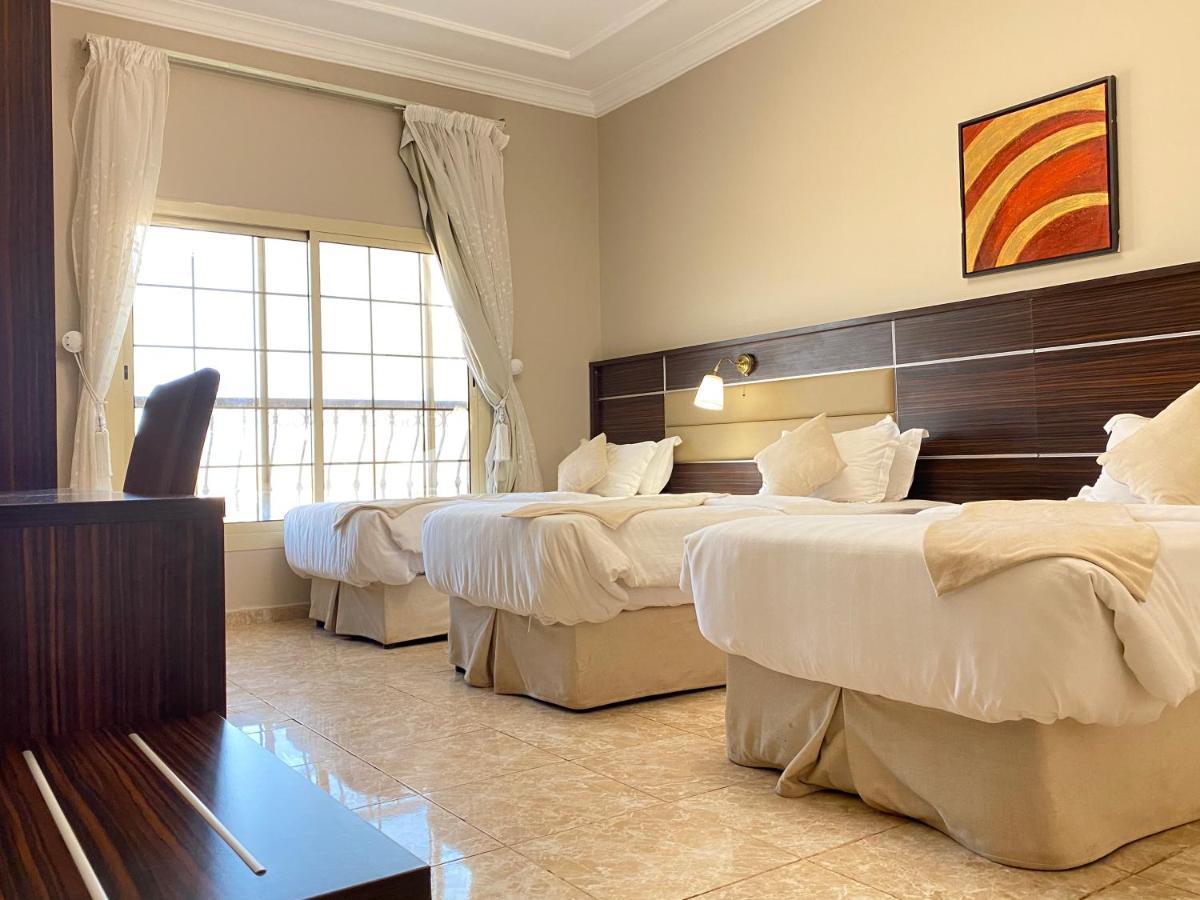 Arees Beach Otel Rayyis Dış mekan fotoğraf